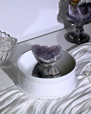 元寶淺紫晶簇 2 Amethyst